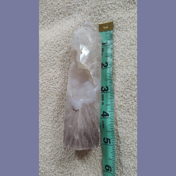 White Druzy Agate Tower - Picture 6 of 7